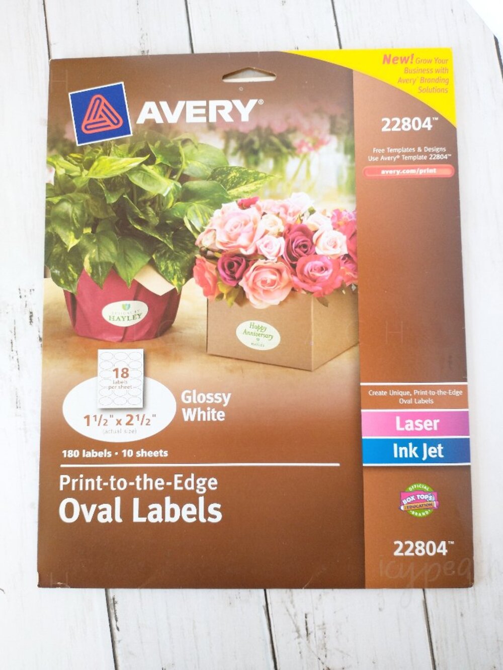 Avery Oval Labels 1.5”x2.5” Glossy White 22804 New 180 Count Easy Peel Printable